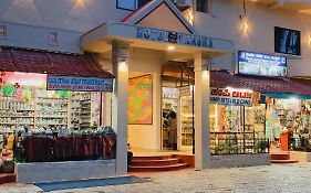Hotel Varsha Hampi